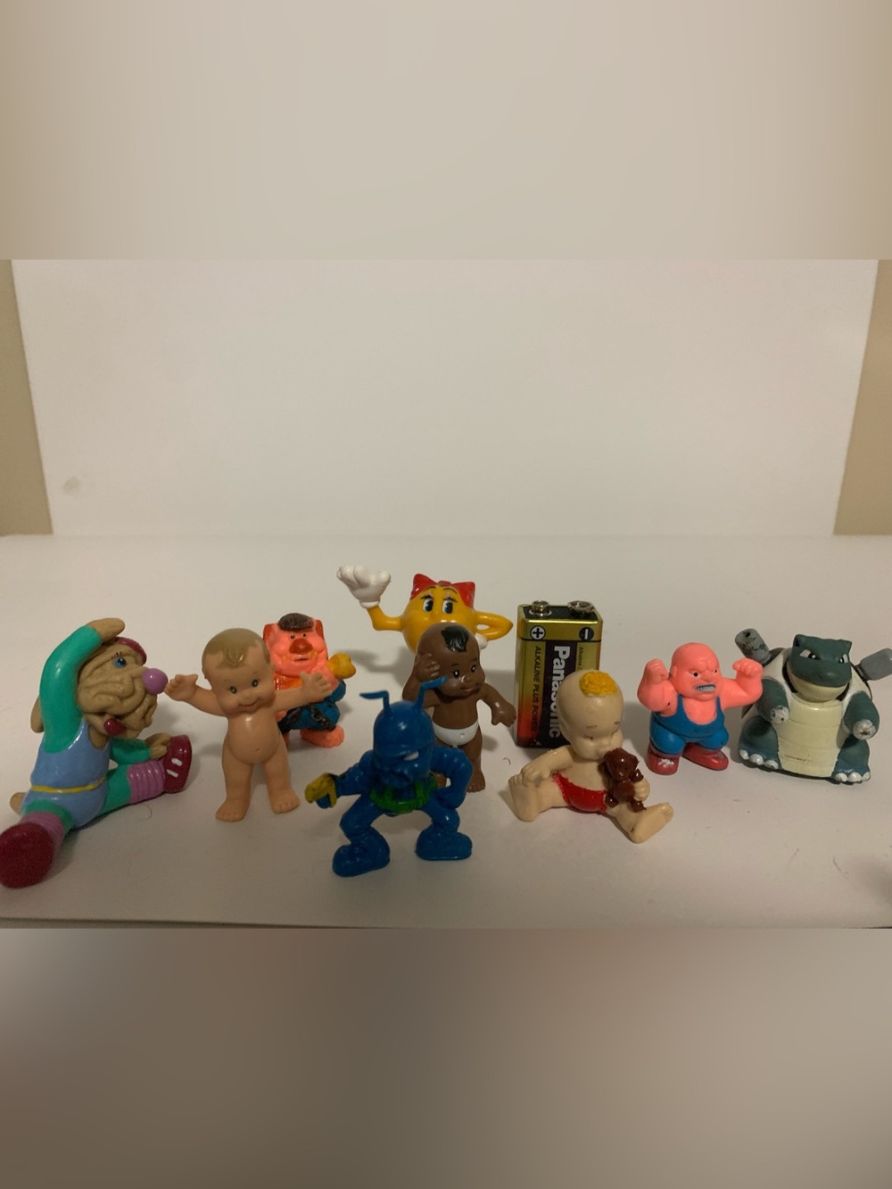 Vintage mini figures lot
